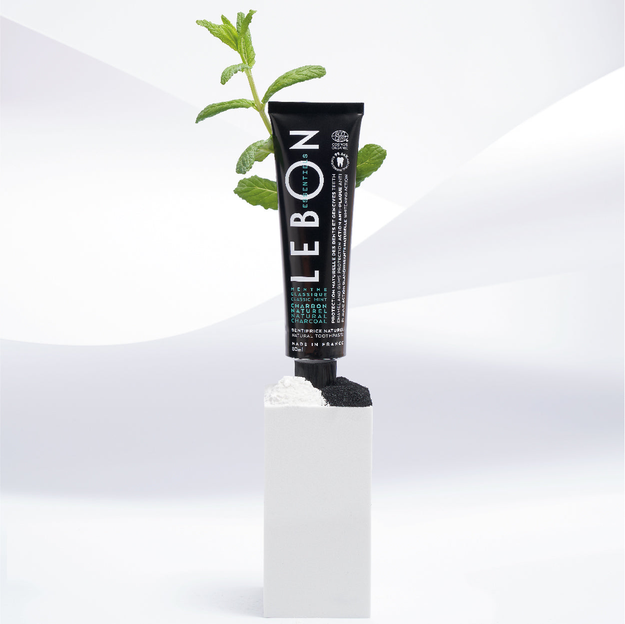 LEBON Essentiels Whitening CLASSIC MINT + CHARCOAL Toothpaste